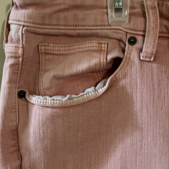 Universal Threads fringed at ankle - Picture 5 of 5